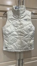 North Face Women's 550 Series Down Fill Puffer Vest Small