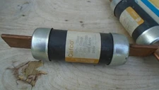 lot of 2 Cefcon Gould CRN 200 Cefco  200 AMP 250 VOLT Fuse Type D 2x
