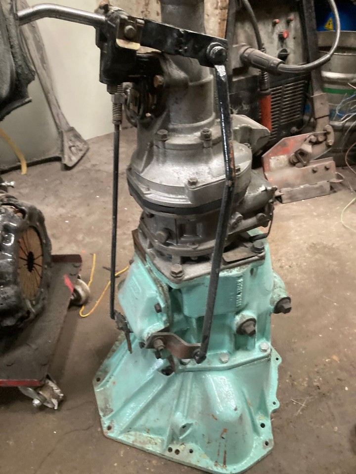 ESSEX V6 3lt engine and gearbox with overdrive eBay