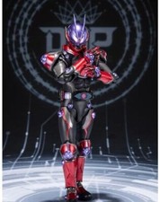 BANDAI Kamen Maked Rider Geats S.H.Figuarts Kamen Rider Glare Action Figure New