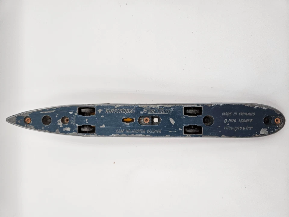 1976 Matchbox Sea Kings: K307 Helicopter Carrier Die-Cast Ship 8" - Image 4 of 4
