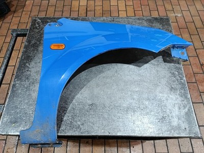 FORD FIESTA 5 / V / 3 türer JD3 KOTFLÜGEL vorne rechts 3CTA Azorenblau BLAU