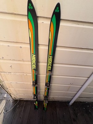 Hexcel 172cm Vintage Honeycomb PrePreg Skis with Salomon Bindings