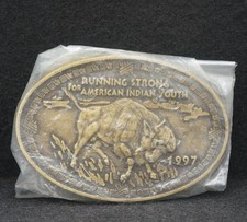 WB05174 NOS VINTAGE 1997  RUNNING STRONG FOR AMERICAN INDIAN YOUTH  BUCKLE