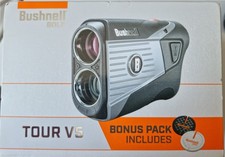 Bushnell Tour V5 Golf Laser-Entfernungsmesser PinSeeker mit Tasche
