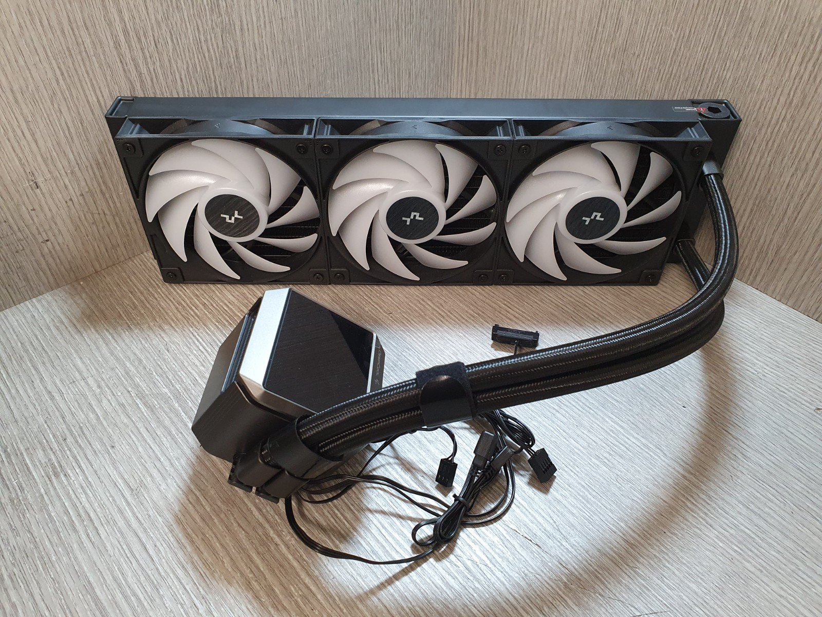 DeepCool Mystique 360mm ARGB AIO CPU Cooler Radiator - ARGB Fans - Black EC0107