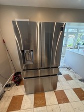 SamsungRF23M8080SR Freestanding 70/30 Fridge Freezer, Silver