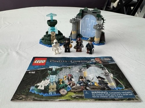 LEGO Pirates of the Caribbean: Fountain of Youth (4192)