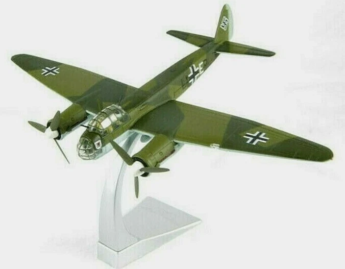 CORGI AA36705  JUNKERS Ju88A-1, LG-1/III LG-1 - France, Summer 1940.  BRAND NEW - Image 2 of 4