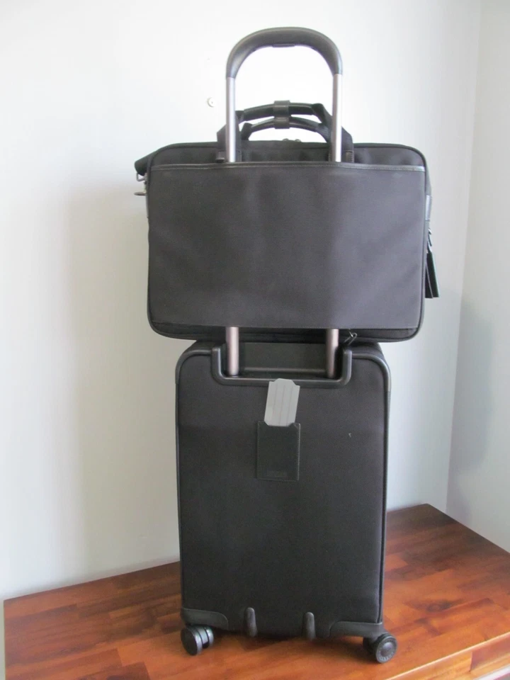 Hartmann Global Conjunto de Equipaje de Mano y Portátil Calzoncillo de Hombro-Puerto de Carga USB-NUEVO CON ETIQUETAS Foto 2 de 4