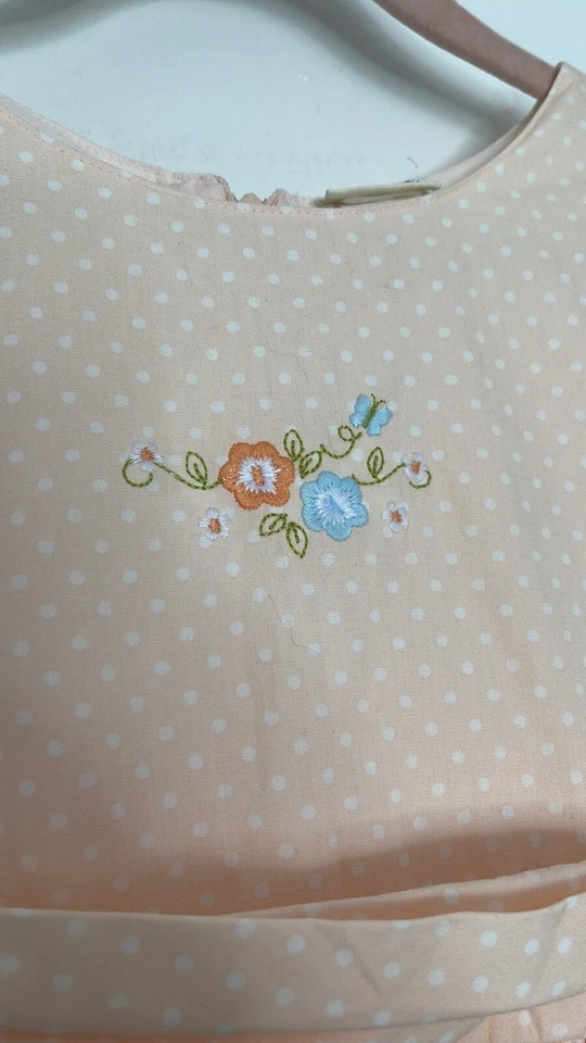 Vestido Laura Ashley Melocotón Blanco Lunares Bordado Volantes Forro 5 Niñas Foto 2 de 4