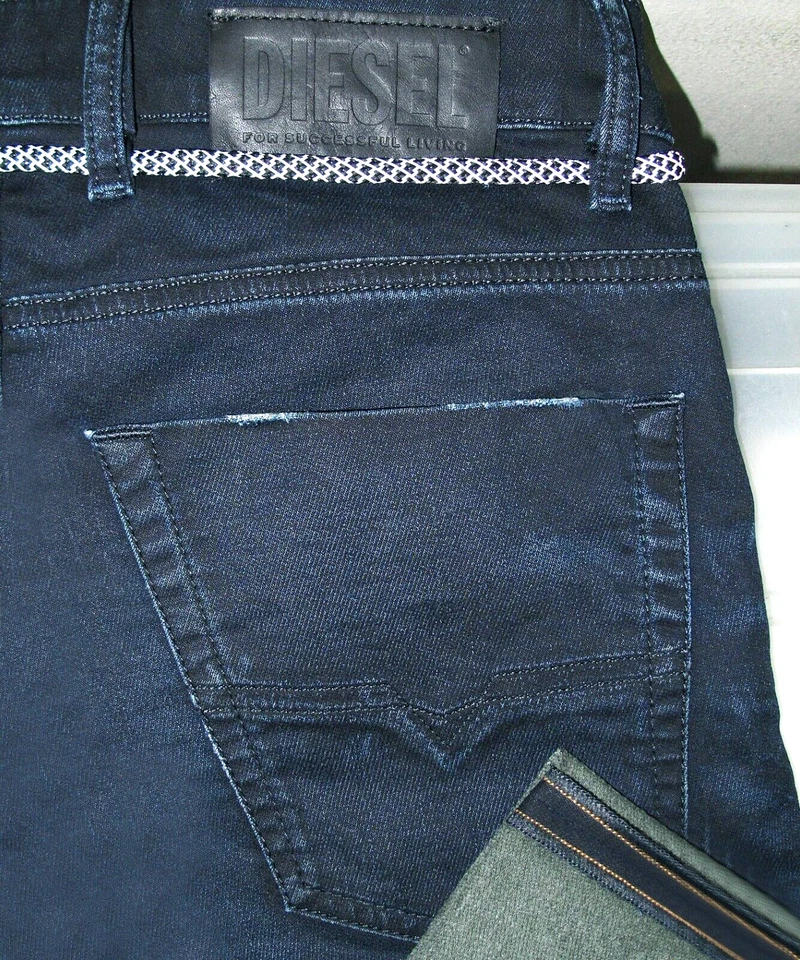 LO ÚLTIMO Hombres DIESEL KROOLEY-X-NE 69IC PANTALONES DE CHÁNDAL ELÁSTICOS OSCUROS 28 (ajuste 29) Foto 2 de 4
