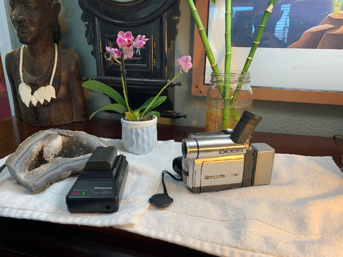 NOT WORKING Panasonic PV-DV103D MiniDV Digital Video Recorder