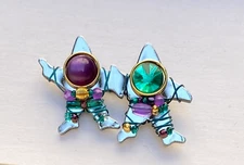 Fun Unique Vintage Handmade Liztech Tack Pin “Star Buddies” Signed