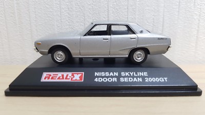 1/72 Real-X NISSAN SKYLINE 2000GT 4 DOOR SEDAN SILVER diecast car