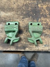 john deere 490 planter Bracket, Marker Chain, Left And Right H2696B And H2697B