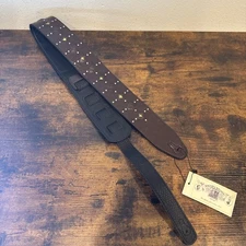 Walker & Williams No. 504 Guitar Strap – Saddle Tan Tooled Leather  Padded Glove