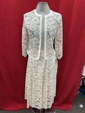 ANNE KLEIN SKIRT SUIT /NEW W TAG/RETAIL 249/SIZE 4/