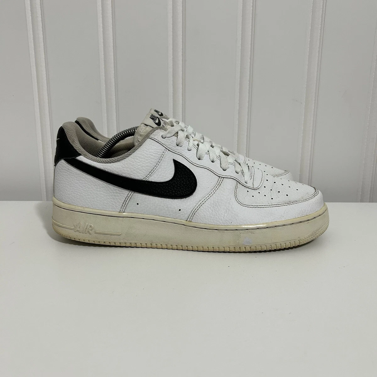 Preços baixos em Nike Air Force 1 '07 Low Black White | eBay