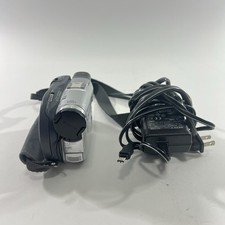 Sony HANDYCAM DCR-DVD201 120x Video Camera with Battery/Charger