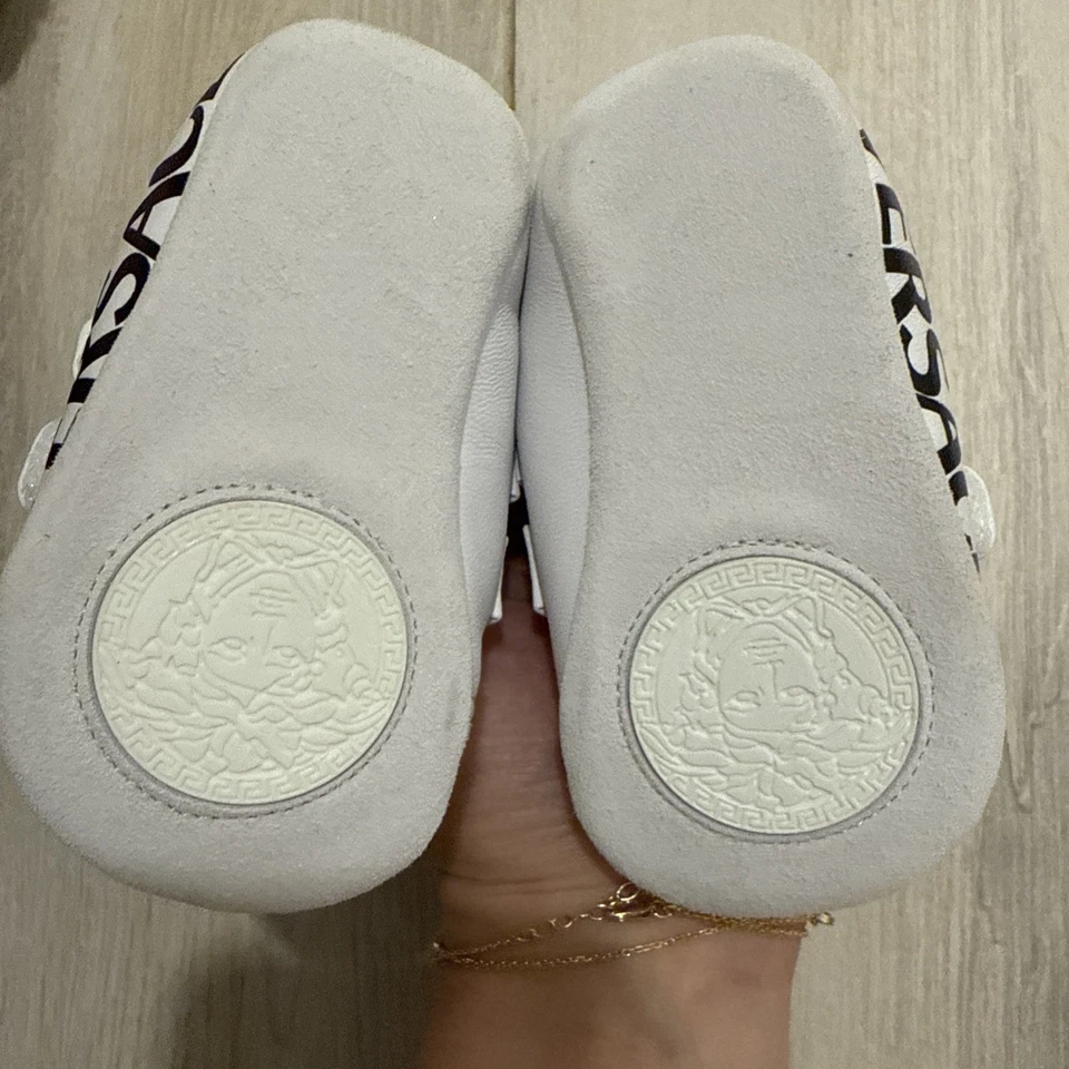 Bebé Blanco Versace Talla 16 Foto 4 de 4