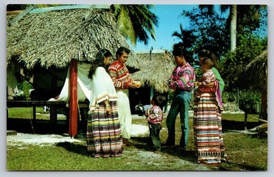 Postcard Native American Seminole Indians Florida Costumes Straw Huts USA UNP