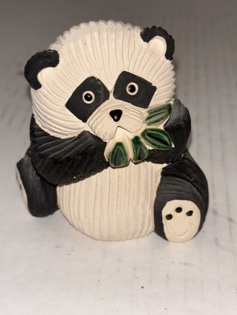 Artesania Rinconada Panda Bear Figurine Hand Carved Uruguay