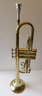 VTG 1960s 1967 Olds Ambassador Model 4100 Trumpet W/Case