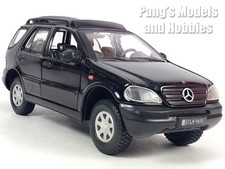 1997 Mercedes-benz M Class Ml-430 W163 124 Scale Diecast Model - Black