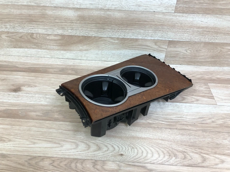 MERCEDES BENZ OEM GL450 ML350 ML500 63 CONSOLA CENTRAL DELANTERA PORTAVASOS Foto 2 de 4