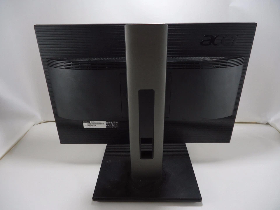 GRADE B ACER B226WL UM.EB6AA.001 22" Flat Widescreen LED LCD Monitor 1680x1050 - Image 3 of 4