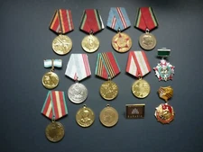 14 various Soviet era (CCCP/USSR) medals and pins