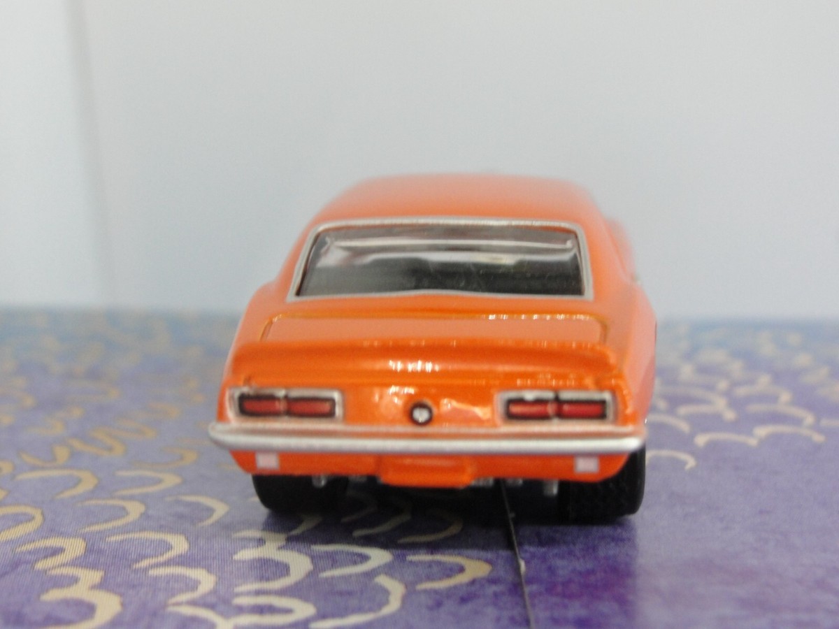 playing mantis SUPER CHEVY シボレー・カマロ ミニカー s-l1200.jpg