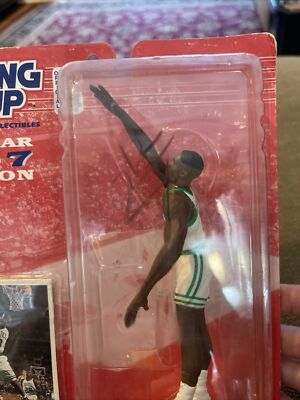 1997 ANTOINE WALKER Boston Celtics NM #8 Rookie starting lineup