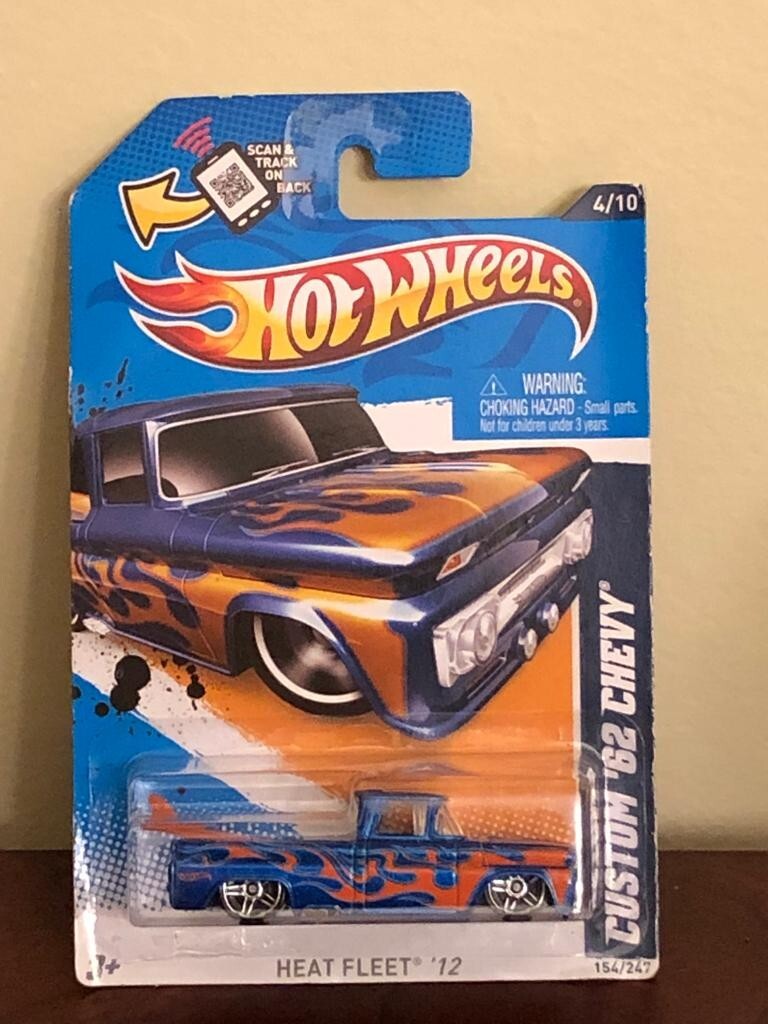 2012 Hot Wheels #154 Heat Fleet 4/10 CUSTOM '62 CHEVY Blue - NEW