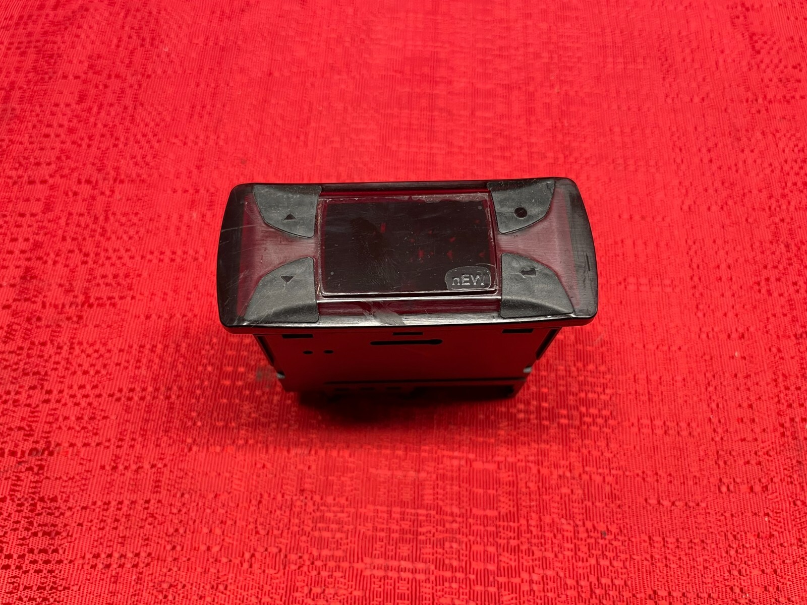 Foto 1 di 8