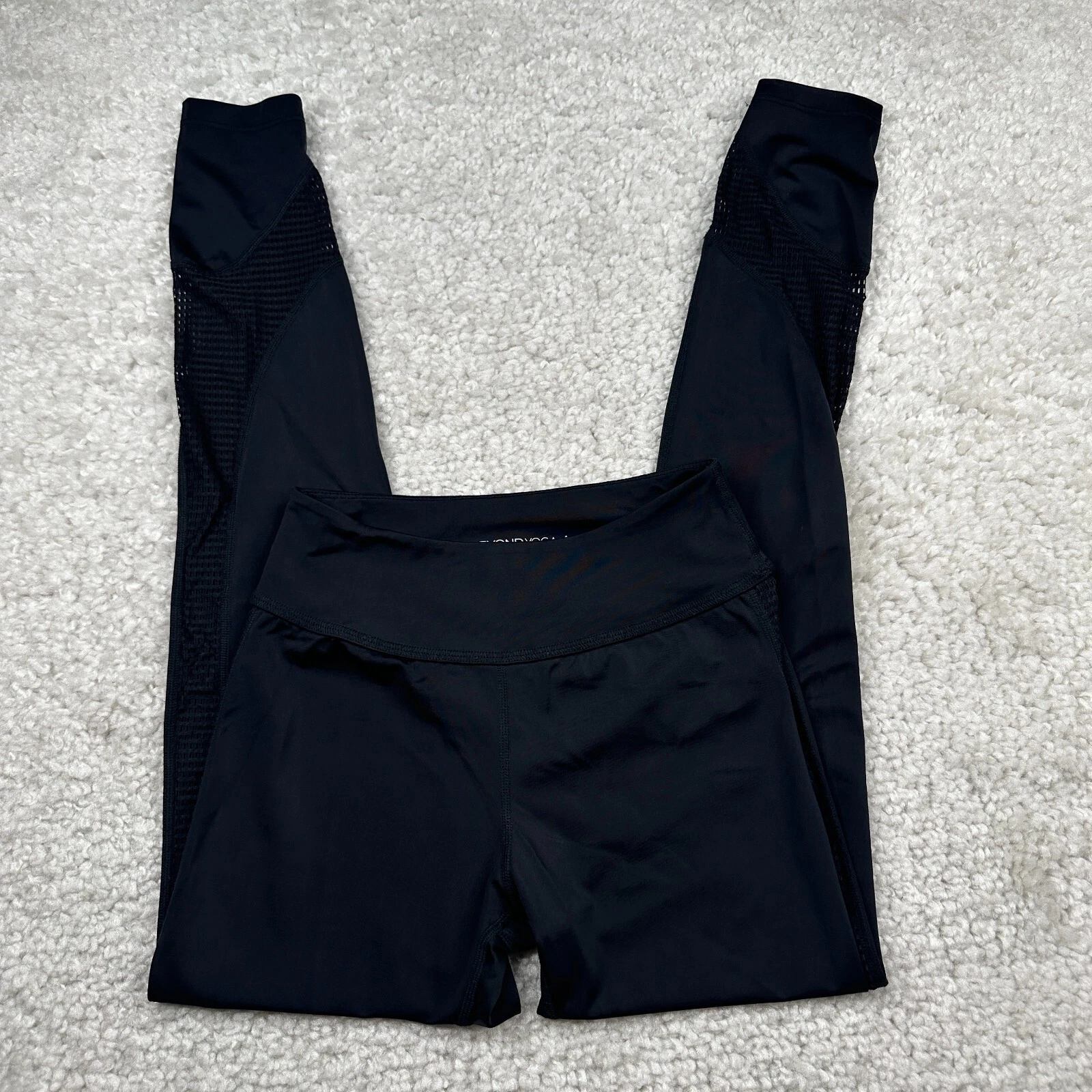 beyond-yoga active compression mesh performance leggings