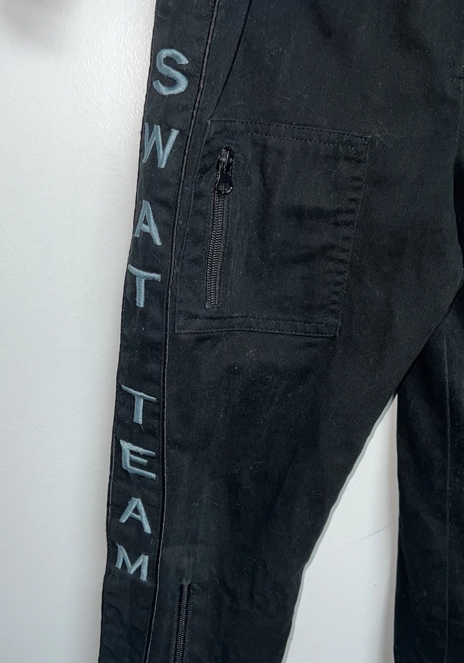 Get Real Gear Niños SWAT Disfraz de Halloween Vestir Talla 4-6 Mono Negro Foto 3 de 4