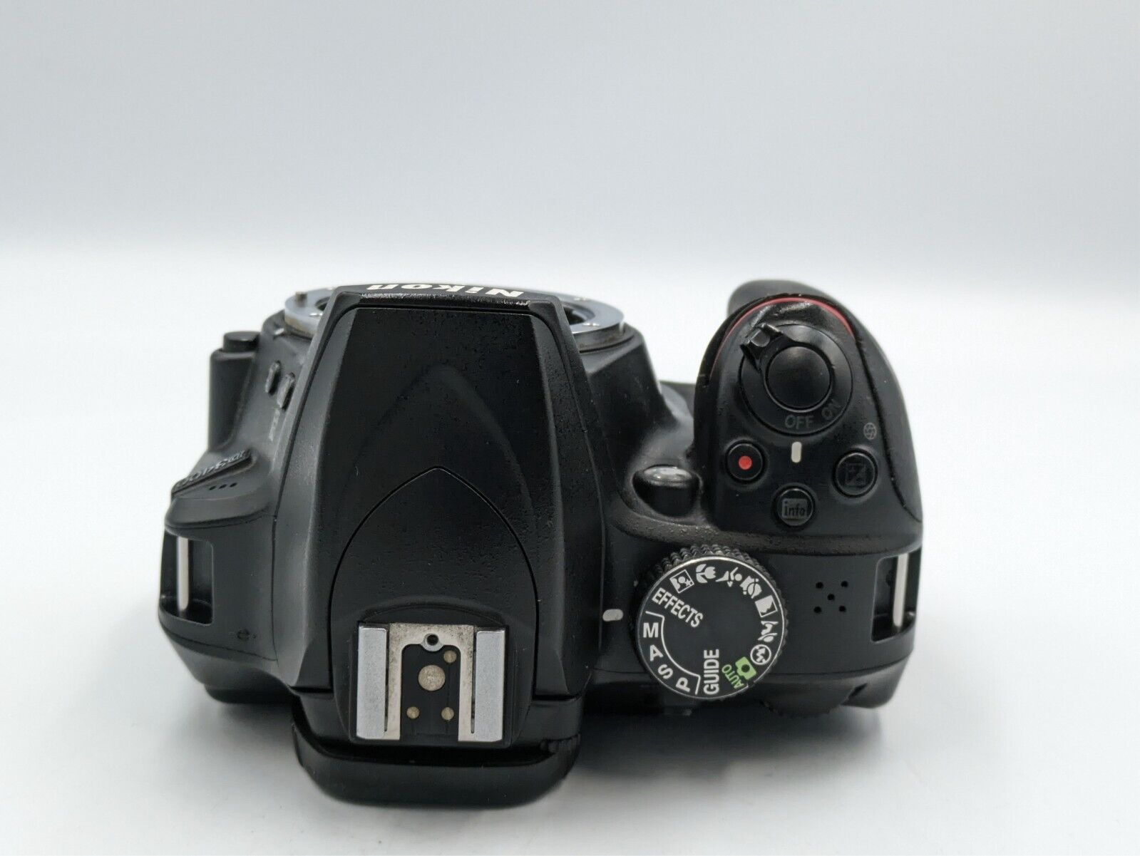 Foto 11 di 23
