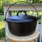 Griswold Cast iron Dutch Oven Slant Logo 834 B No. 9 With Lid 2552 No. 9