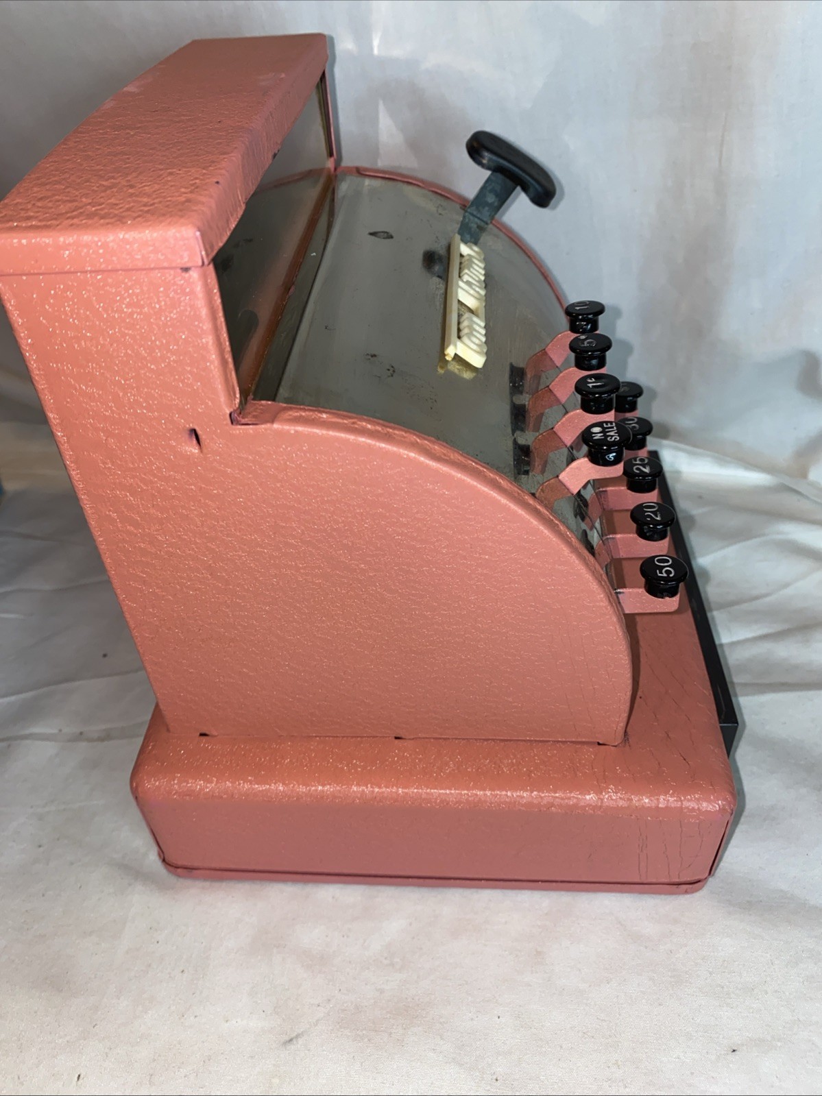 как выглядит Vintage Tom Thumb Metal Cash Register Toy Western Stamping Pink Working фото