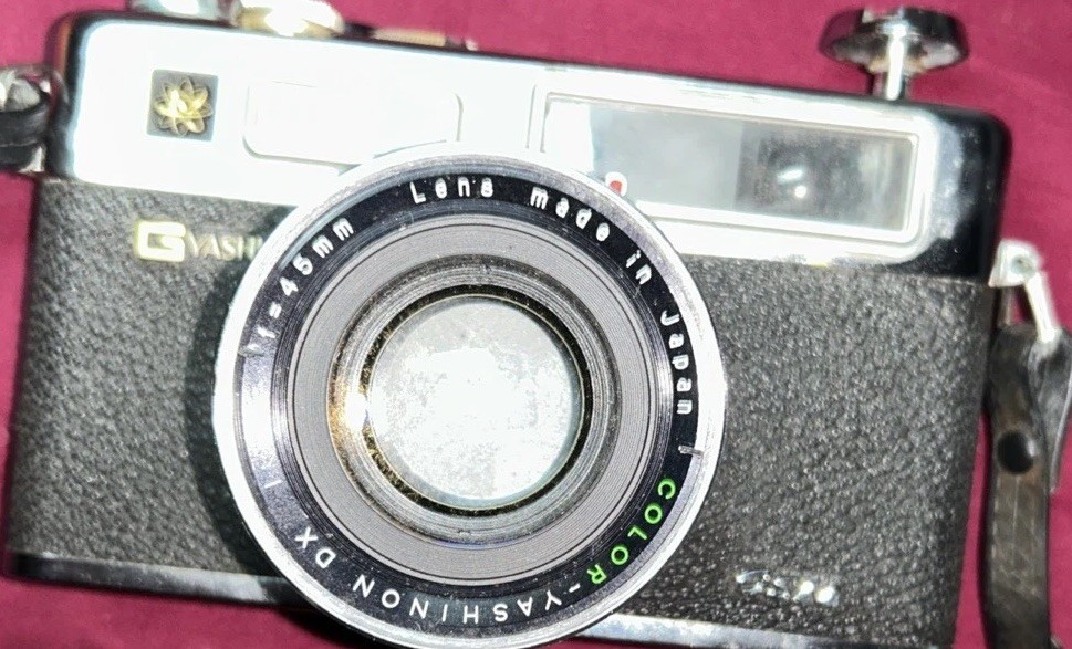 Yashica Electro 35 G vintage camera equipment - eBay listing photo 3