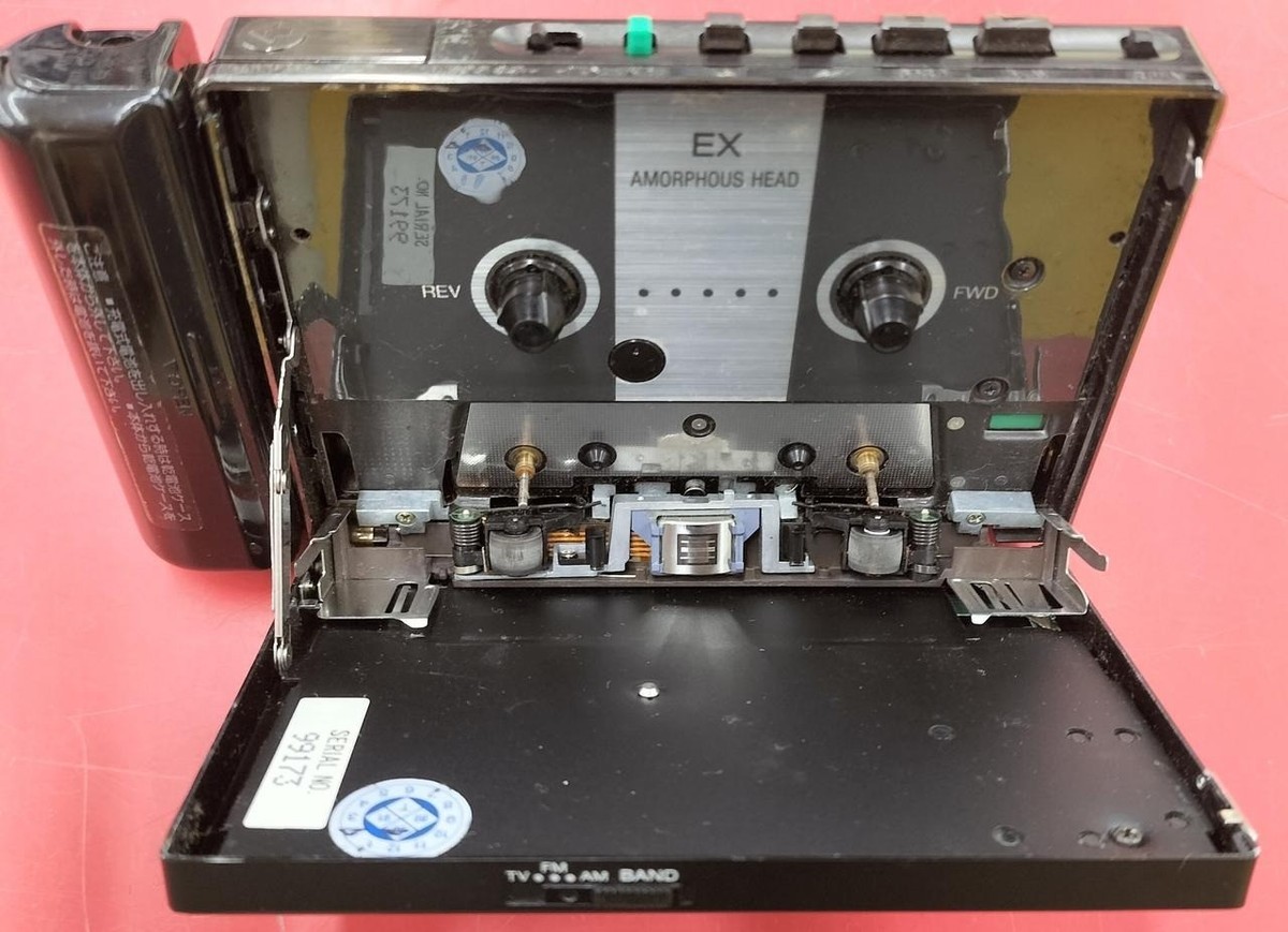 Sony WM-F550C Walkman FM AM EXAmorphHead SODBB DolbyC AR w/NewBelt