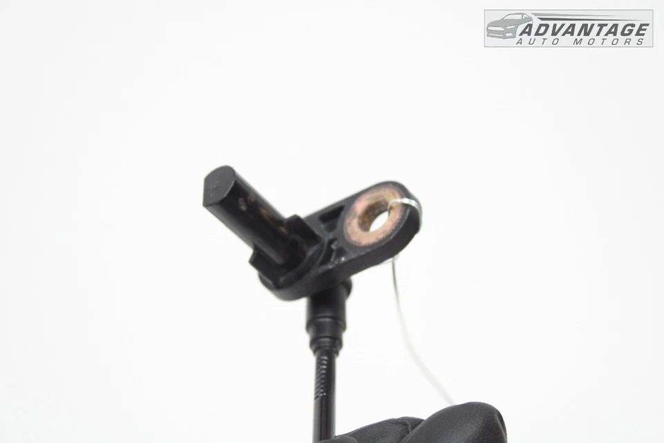 2014-2017 年 INFINITI QX70 后部左侧 ABS 轮速控制传感器 原始设备制造商 — 第 3/4 张图片