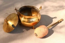 Brass Cauldron Pot  3 legs lidded with large stone dipper unusual sauna ?? MK