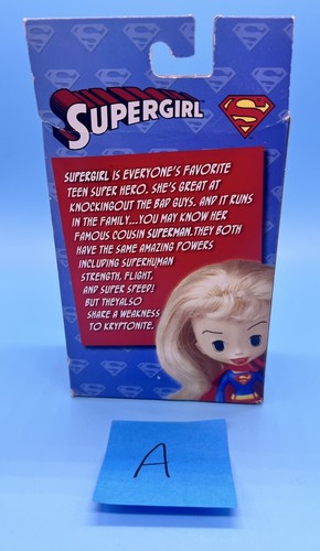 Muñeca Supergirl DC Comics Muñecas Superhéroes Nuevas en Caja Nueva en Caja Exclusiva de Walgreens (A) - Imagen 6 de 14