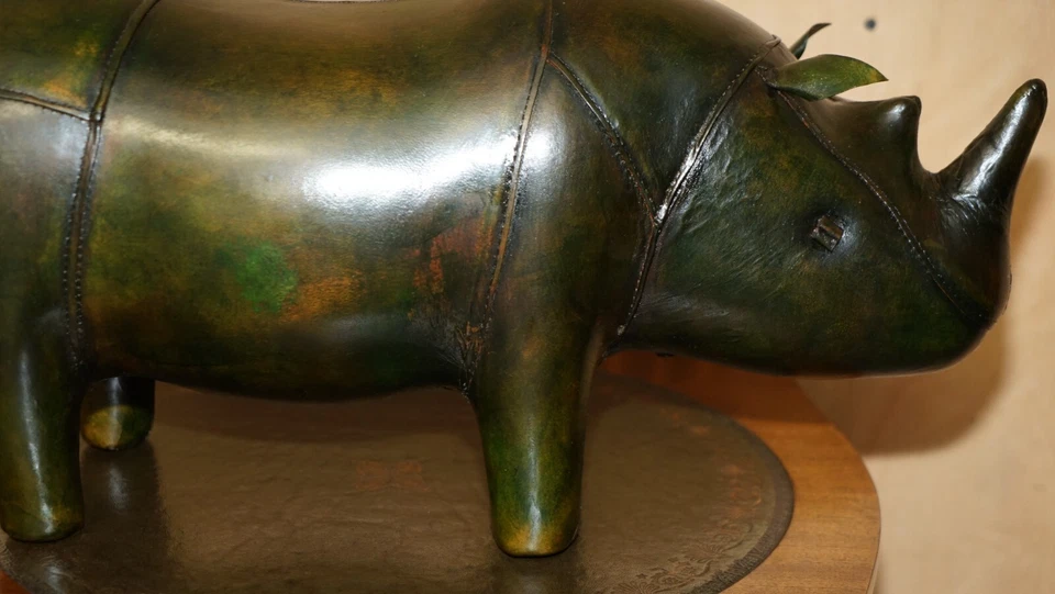 OLD STOCK LIBERTY LONDON STYLE OMERSA GREEN LEATHER FOOTSTOOL RHINOCEROS RHINO - Image 4 of 4