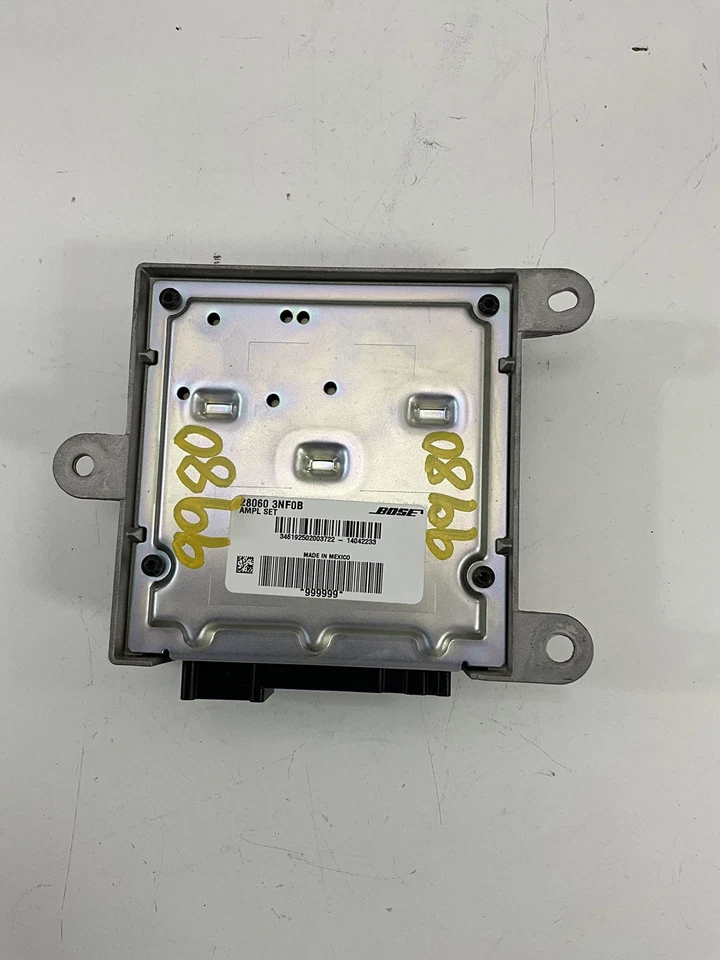 2015 Nissan Leaf Sound amplifier 280603NF0B BOSS OEM - Image 2 of 4