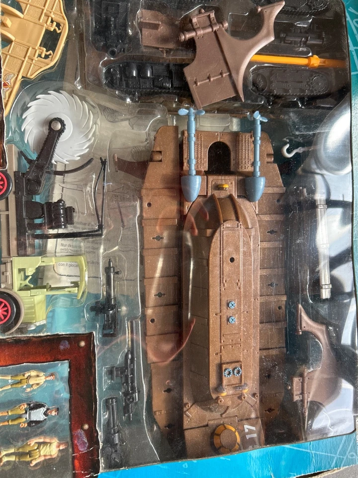 maquette sous marin Atlantis Disney jamais utilisé boîte abîmée - Photo 4/4