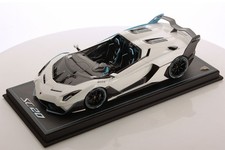 MR Collection LAMBO049 1/18 Lamborghini SC20 2020 Gloss White Resin Limited 299p